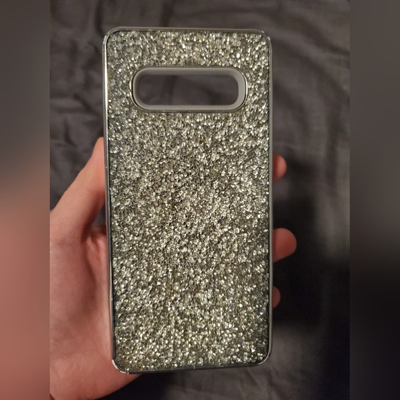 Phone case - Picture 2 of 5